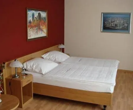 Marco Polo 3* מונסטר