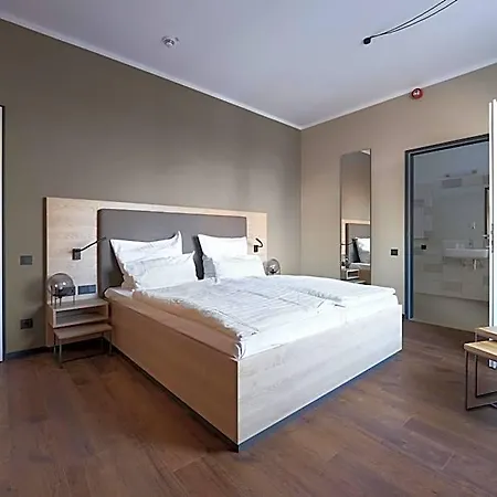 Marco Polo Hotel 3*