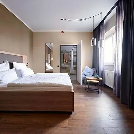 Marco Polo Hotel