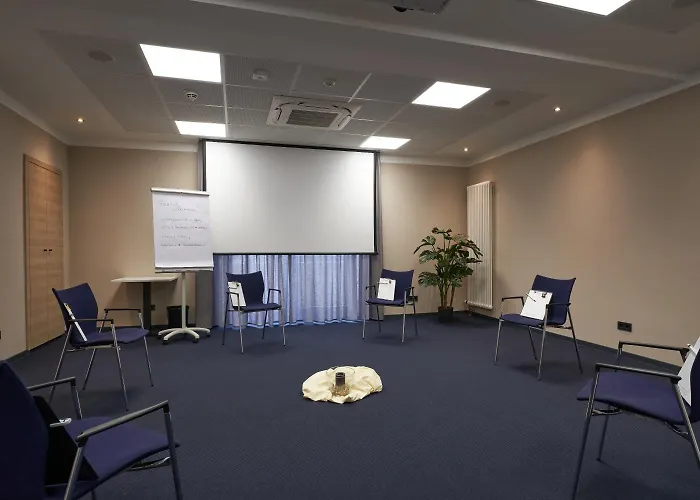 מלון Marco Polo 3*