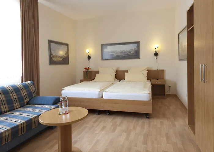 Marco Polo מלון 3*